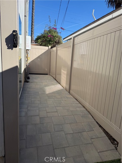 Detail Gallery Image 30 of 33 For 22404 Vanowen St, West Hills,  CA 91307 - 2 Beds | 1/1 Baths