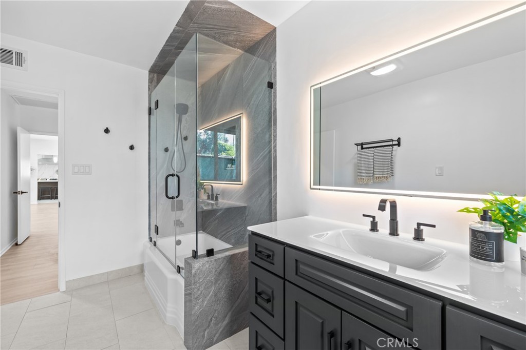 914 E Grinnell DriveBurbank img 58