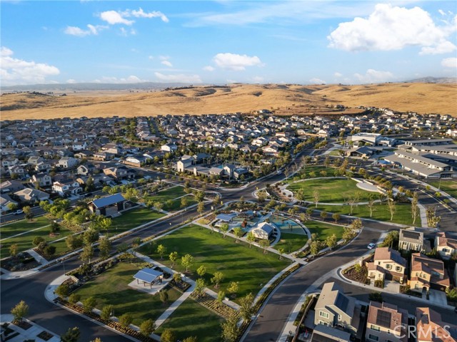 Detail Gallery Image 58 of 59 For 588 Overstone Ave, Madera,  CA 93636 - 5 Beds | 2/1 Baths