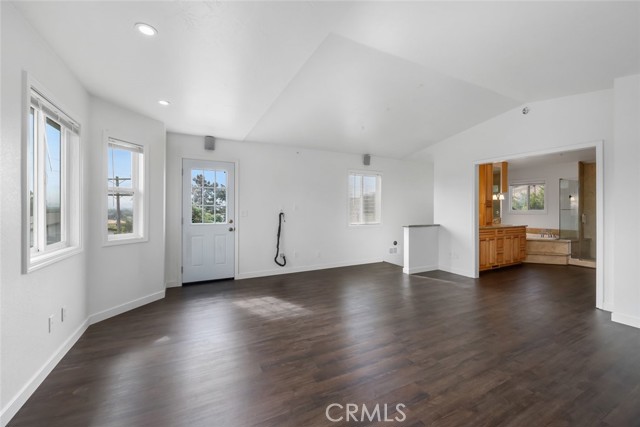 Detail Gallery Image 19 of 56 For 6001 Joan Pl, San Luis Obispo,  CA 93401 - 5 Beds | 4/1 Baths