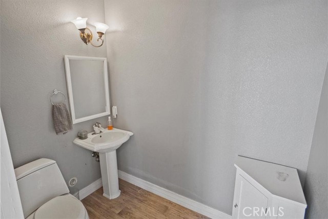 Detail Gallery Image 14 of 30 For 32580 Willow Ln, Agua Dulce,  CA 91390 - 3 Beds | 2/1 Baths