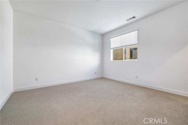 Detail Gallery Image 19 of 43 For 26767 Laurel Mountain Loop, Valencia,  CA 91381 - 4 Beds | 3 Baths