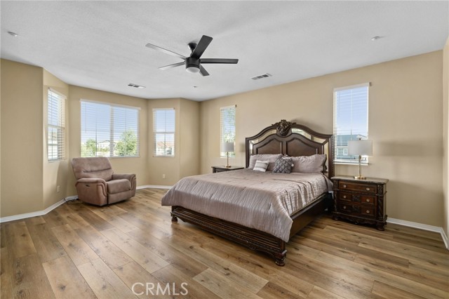 Detail Gallery Image 27 of 45 For 5073 Snowberry Dr, Fontana,  CA 92336 - 5 Beds | 4/1 Baths