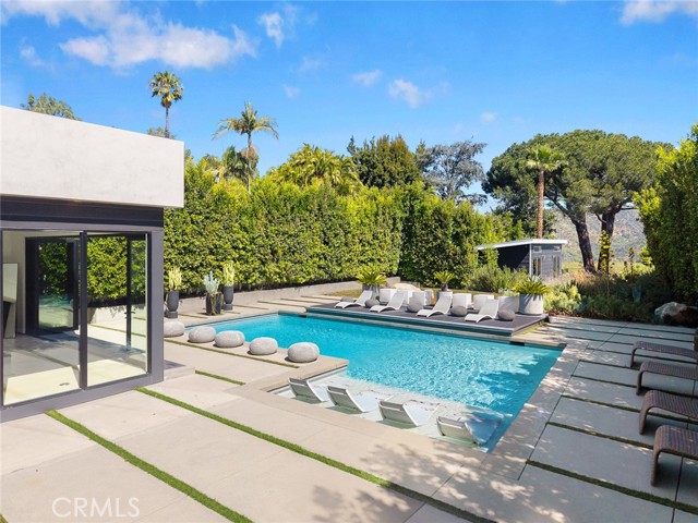 Detail Gallery Image 30 of 53 For 7139 Macapa, Los Angeles,  CA 90068 - 4 Beds | 5 Baths