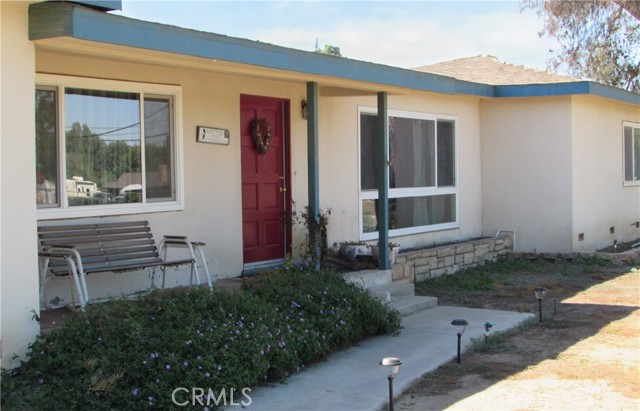 Detail Gallery Image 1 of 1 For 1280 1st St, Norco,  CA 92860 - 3 Beds | 2 Baths