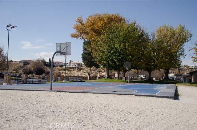 12580 Indian River Drive, Apple Valley CA: https://media.crmls.org/medias/4be01c70-a033-4d24-8bce-2afe74f81212.jpg