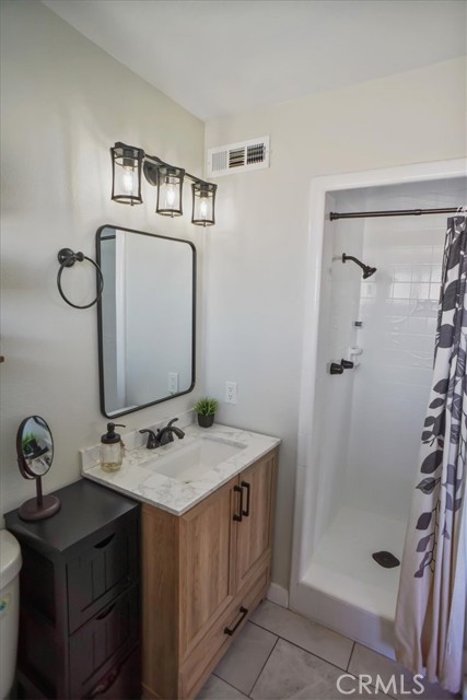 Detail Gallery Image 13 of 20 For 1052 W Avenue J15, Lancaster,  CA 93534 - 3 Beds | 2 Baths