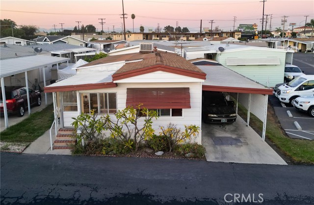 Front Image Thumbnail for CRDW25268699