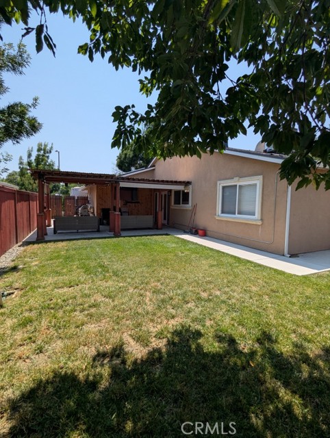 751 Glenwood Lane, Willows CA: https://media.crmls.org/medias/4be0b2c7-38dd-4b04-b846-b39fb85221ef.jpg