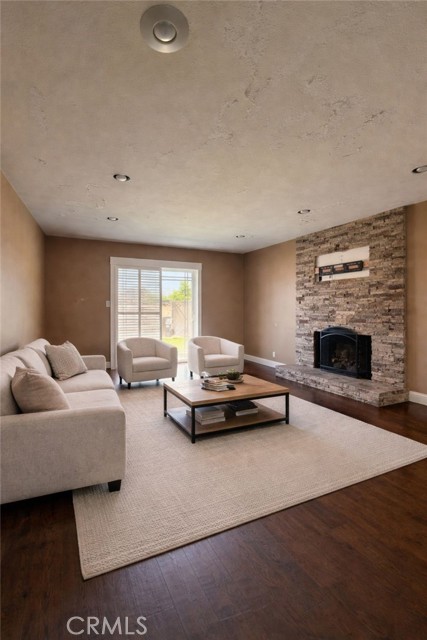 Detail Gallery Image 26 of 39 For 7233 Hayes, Buena Park,  CA 90620 - 4 Beds | 2 Baths