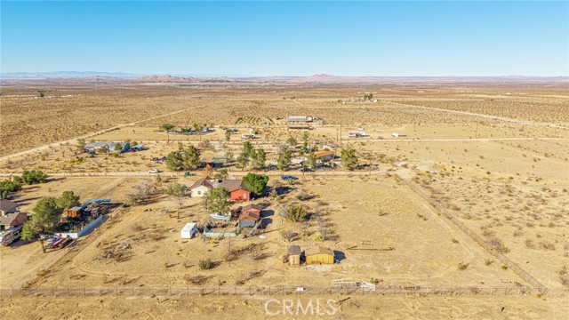 Detail Gallery Image 23 of 29 For 33600 172nd, Llano,  CA 93544 - 3 Beds | 3 Baths