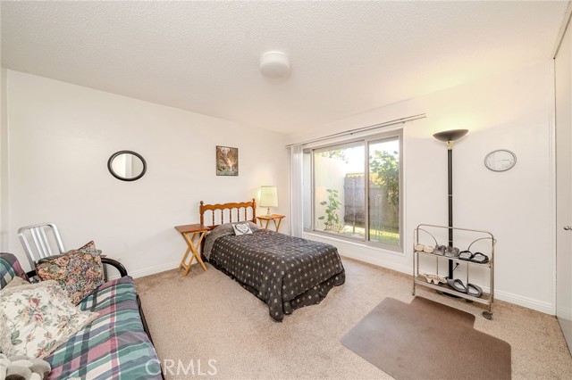 Detail Gallery Image 14 of 27 For 2251 Camilar, Camarillo,  CA 93010 - 2 Beds | 2 Baths