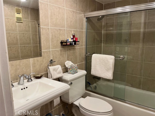 Detail Gallery Image 11 of 19 For 22871 Hilton Head Dr #230,  Diamond Bar,  CA 91765 - 2 Beds | 2/1 Baths