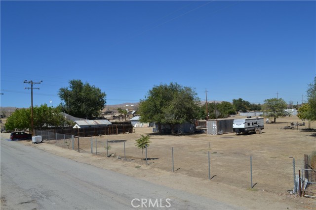 Detail Gallery Image 13 of 36 For 24868 Highway 33, Fellows,  CA 93224 - 2 Beds | 1 Baths