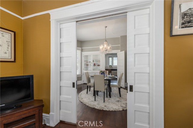 331 Nordina Street, Redlands CA: https://media.crmls.org/medias/4be5d646-a682-4450-8330-6c80acc53e4b.jpg