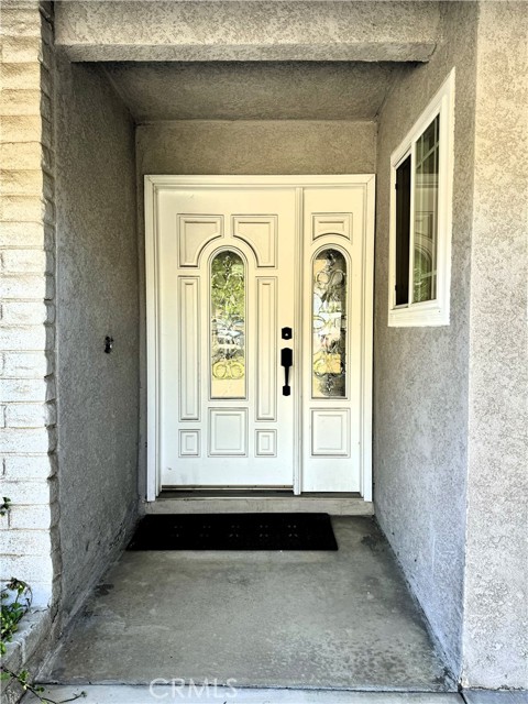 Detail Gallery Image 14 of 49 For 7765 Lakeside Dr, Jurupa Valley,  CA 92509 - 4 Beds | 2/1 Baths