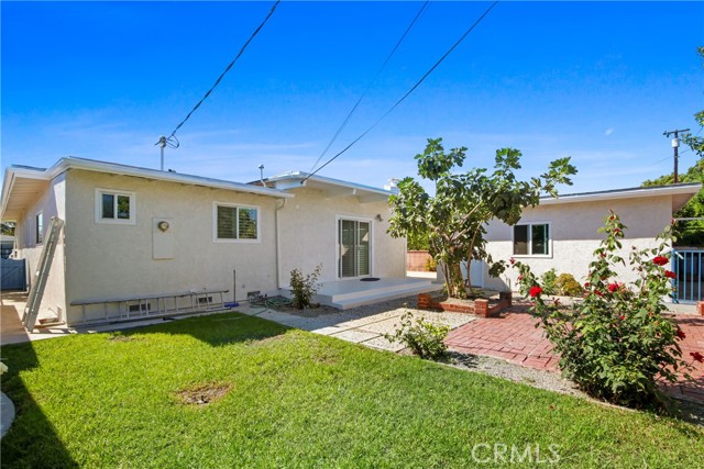 2690 Senasac Avenue, Long Beach CA: https://media.crmls.org/medias/4be5ea8e-8def-485a-bbcd-4e00f6b6433f.jpg