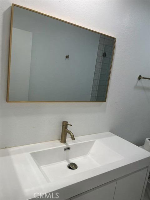 Detail Gallery Image 30 of 43 For 6401 E Nohl Ranch Rd #78,  Anaheim,  CA 92807 - 4 Beds | 2/1 Baths