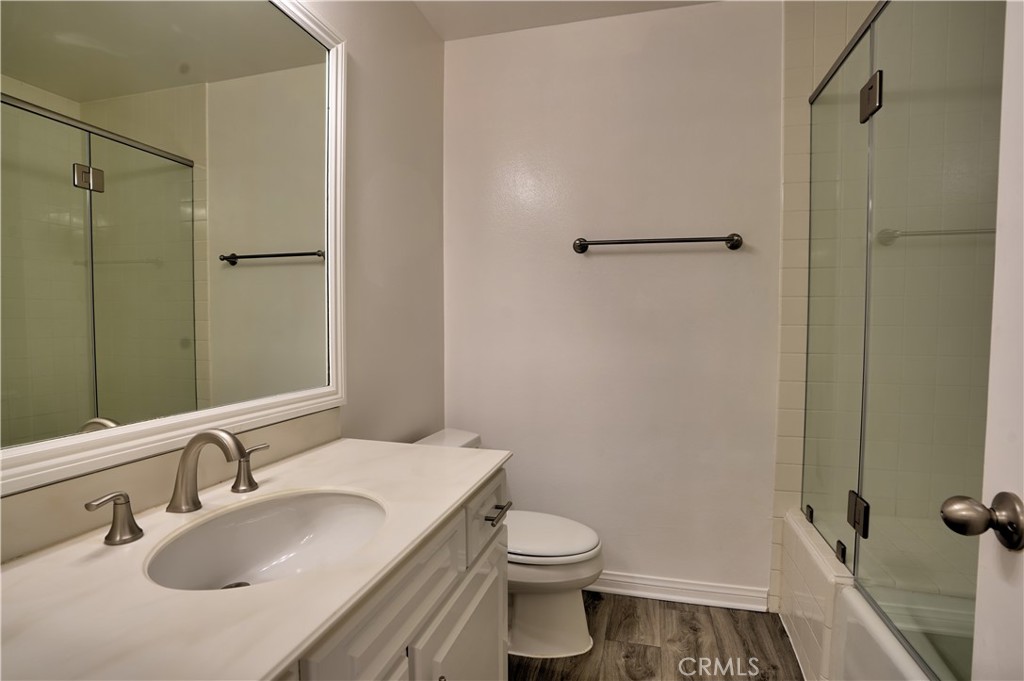 MLS #OC25238308 image #23