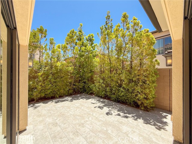 142 Dolci, Irvine CA: https://media.crmls.org/medias/4be9cb89-8901-47cc-bb96-37928535a560.jpg