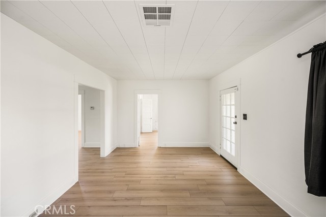 Detail Gallery Image 8 of 41 For 3980 Linwood, Riverside,  CA 92506 - 2 Beds | 2 Baths