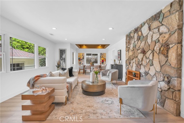 Detail Gallery Image 3 of 52 For 4754 Norelle St, Los Angeles,  CA 90032 - 5 Beds | 3 Baths