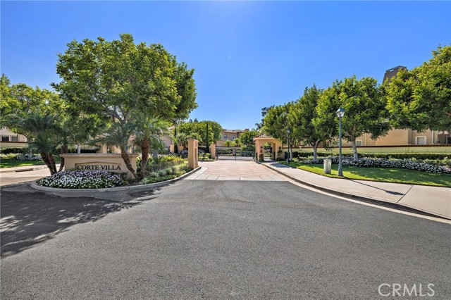 12257 Pevero, Tustin CA: https://media.crmls.org/medias/4bea6268-493b-4b51-937b-6f193a7aea9c.jpg