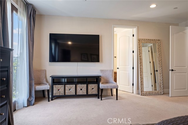 Detail Gallery Image 14 of 32 For 19241 Liam Ln, Tarzana,  CA 91356 - 5 Beds | 4/1 Baths