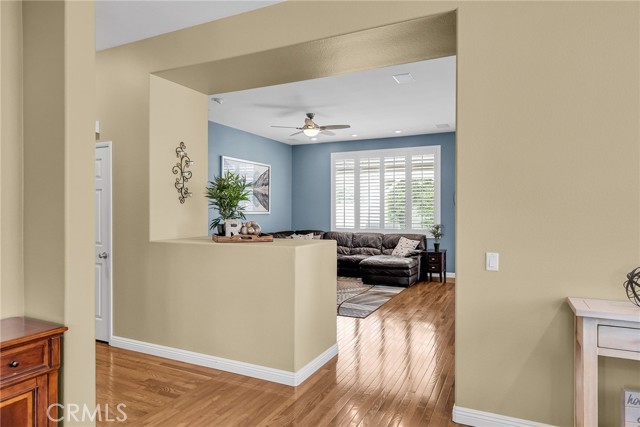 Detail Gallery Image 9 of 36 For 3338 Camden Ln, Corona,  CA 92882 - 4 Beds | 2 Baths