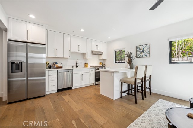 6521 Homewood Avenue, Los Angeles CA: https://media.crmls.org/medias/4bec755c-2967-4213-a7de-ef70a938edfd.jpg