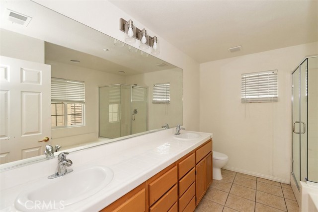 Detail Gallery Image 34 of 47 For 11273 Poulsen Ave, Montclair,  CA 91763 - 5 Beds | 3/1 Baths