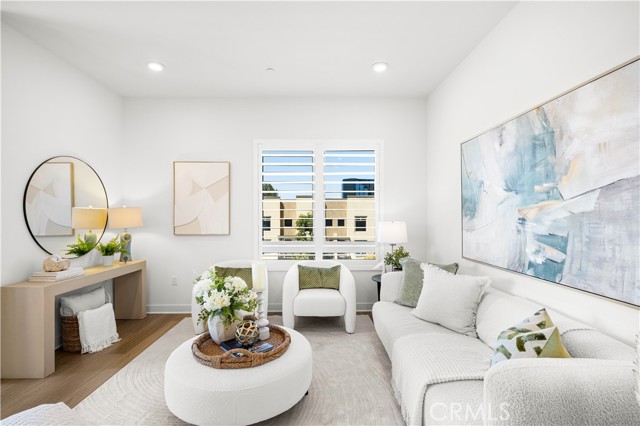 Detail Gallery Image 2 of 38 For 1301 Rivington, Irvine,  CA 92612 - 2 Beds | 2/1 Baths
