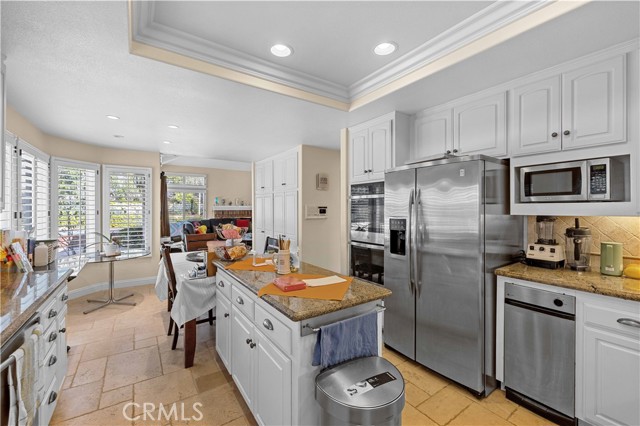 1601 Lancaster Circle photo 8