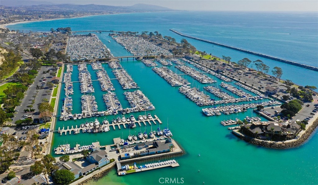 MLS #OC23211337 img 1