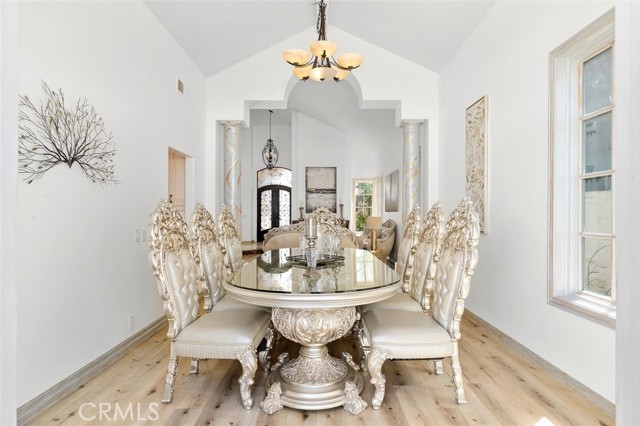 21221 Hillsdale, Huntington Beach CA: https://media.crmls.org/medias/4bedf3b4-cedd-4980-b6c0-4e6f3c33e25c.jpg