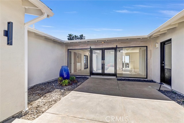 Front Image Thumbnail for CROC26053046