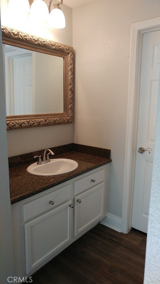 2400 Del Mar Way, Corona CA: https://media.crmls.org/medias/4befe8de-bd69-4686-8f46-929476e3404d.jpg