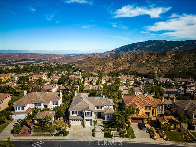 Detail Gallery Image 42 of 44 For 1030 S Summer Breeze Ln, Anaheim Hills,  CA 92808 - 5 Beds | 4/1 Baths