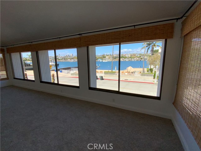 Detail Gallery Image 11 of 57 For 2137 Channel Rd, Newport Beach,  CA 92661 - 4 Beds | 2/1 Baths