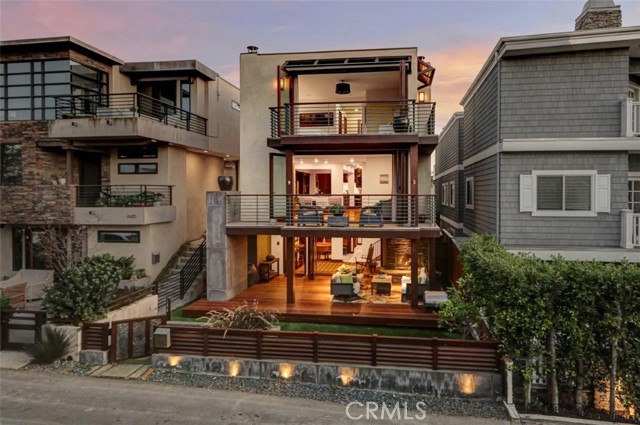 Detail Gallery Image 44 of 47 For 436 32nd St., Manhattan Beach,  CA 90266 - 4 Beds | 4 Baths