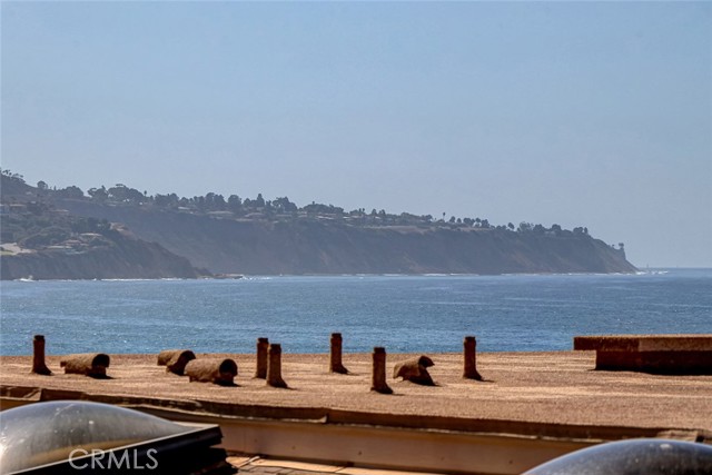 615 Esplanade, Redondo Beach, California 90277, 1 Bedroom Bedrooms, ,1 BathroomBathrooms,Residential,For Sale,Esplanade,SB25238600
