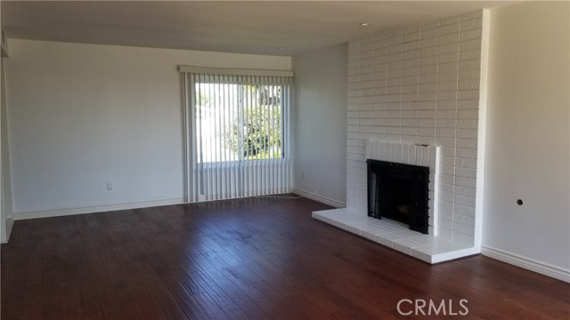 Detail Gallery Image 5 of 22 For 5072 Silver Arrow Dr, Rancho Palos Verdes,  CA 90275 - 3 Beds | 2/1 Baths