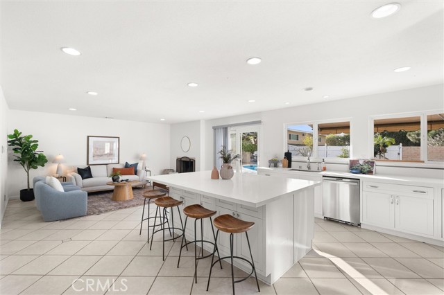 Detail Gallery Image 13 of 55 For 2761 Bunting, Costa Mesa,  CA 92626 - 5 Beds | 3 Baths