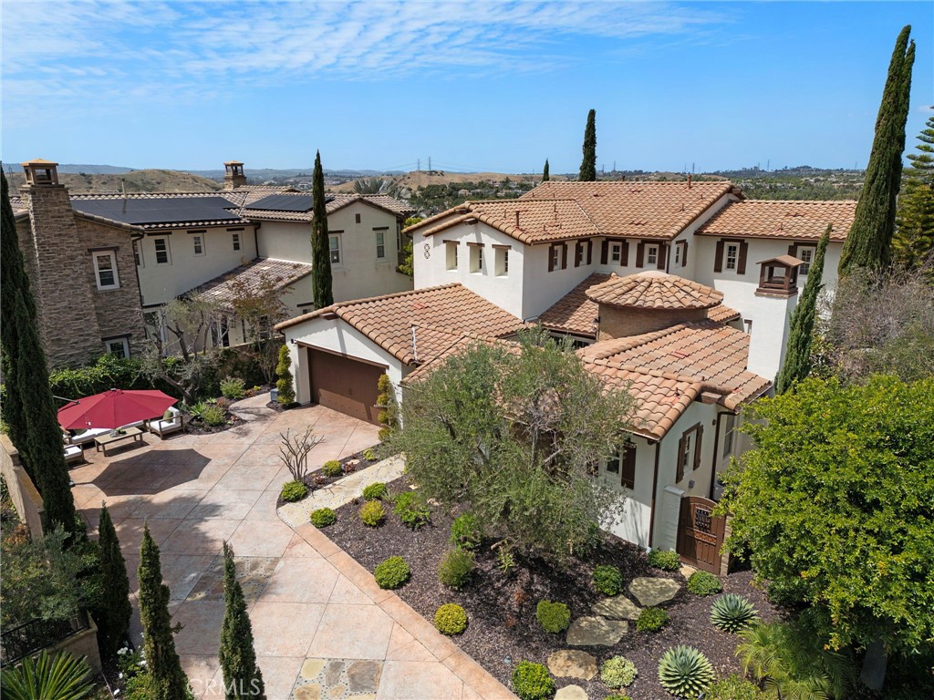 3 Kent Court