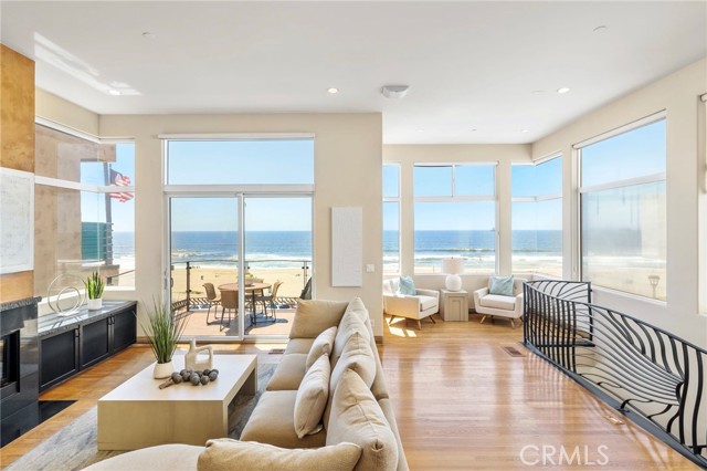 4308 The Strand, Manhattan Beach, California 90266, ,Residential Income,For Sale,The Strand,SB25011113