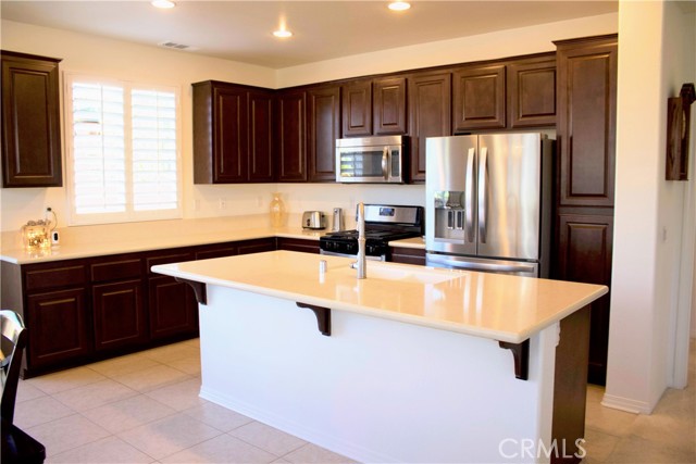 Detail Gallery Image 12 of 29 For 218 Crimson Cir, Big Bear City,  CA 92314 - 3 Beds | 2 Baths