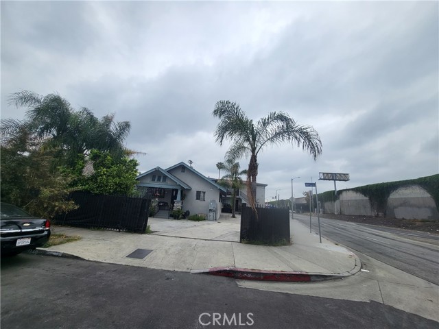 340 W 62nd Street, Los Angeles, CA, 90003 340 W 62nd Street, Los Angeles, CA, 90003