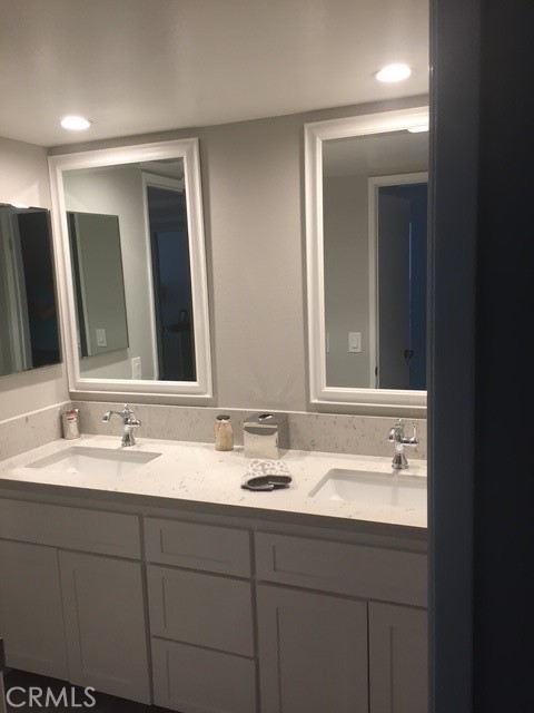 7 Via Tortuga, Rancho Santa Margarita CA: https://media.crmls.org/medias/4bf4b7fe-8e6d-4998-a49d-75321858ed38.jpg
