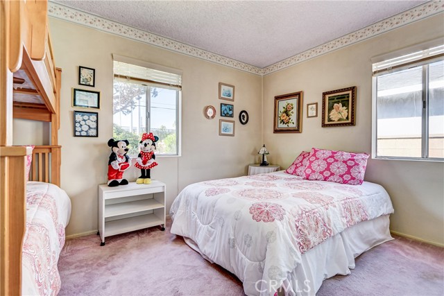 4750 W 191st Street, Torrance CA: https://media.crmls.org/medias/4bf5acd0-e591-4217-8497-4df54edeb398.jpg