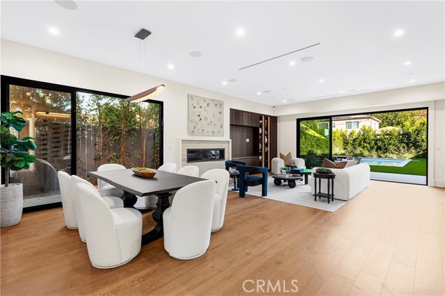 Detail Gallery Image 4 of 49 For 4018 Coldwater Canyon Ave, Studio City,  CA 91604 - 6 Beds | 6/1 Baths